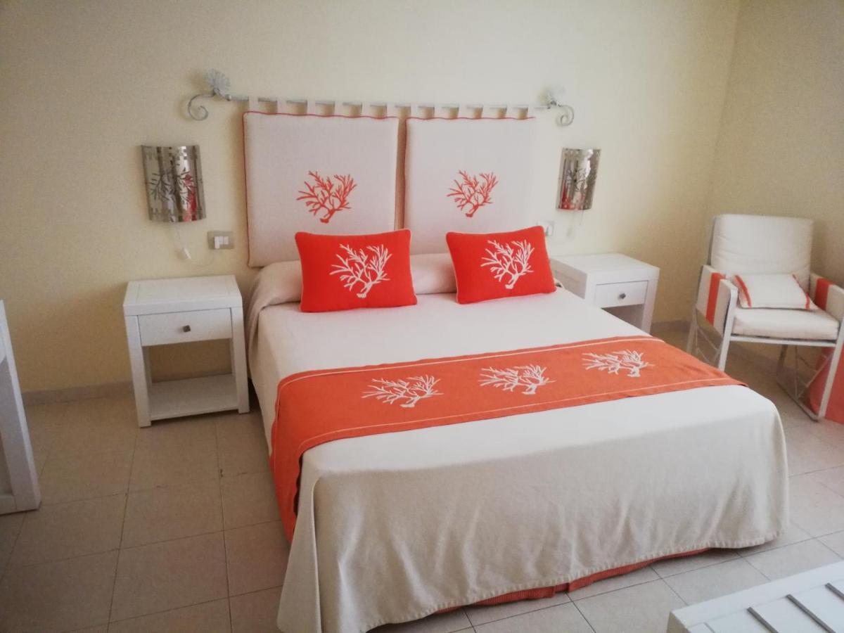Hotel Lido Beach Phg Oristano Exterior photo