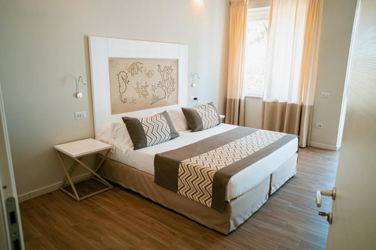 Hotel Lido Beach Phg Oristano Exterior photo