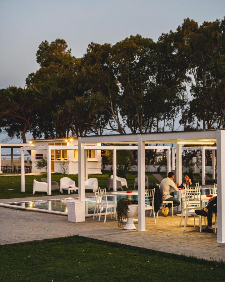 Hotel Lido Beach Phg Oristano Exterior photo