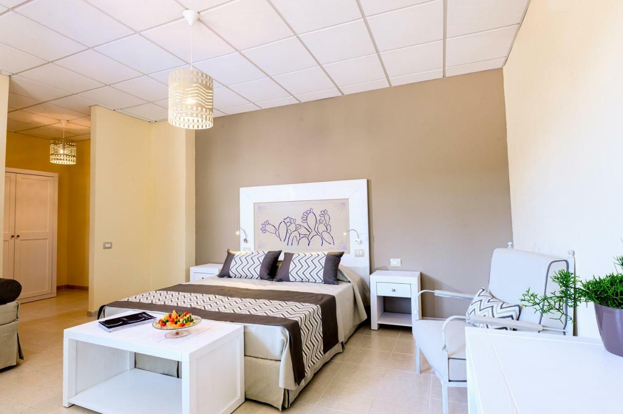 Hotel Lido Beach Phg Oristano Exterior photo